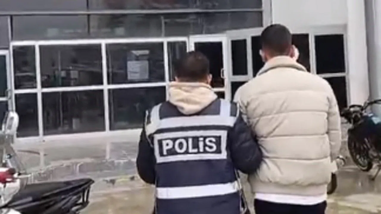 Hatay’da hapis cezası ile aranan 3 kişi yakalandı