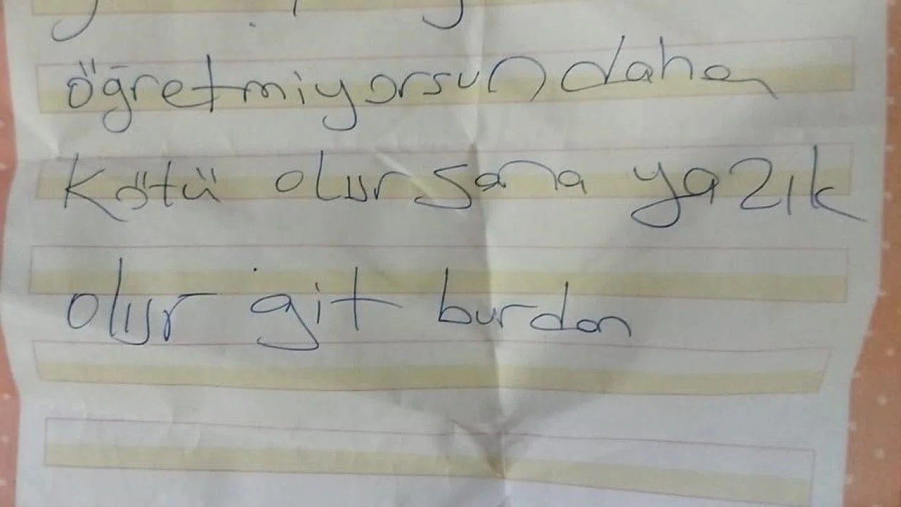 İlkokul kapısına tehdit içerikli not bırakan veli tutuklandı