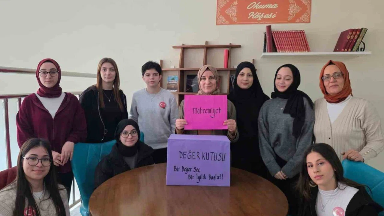 İzmirli öğrencilerin el emeği Gazze’de iftar sofrasına dönüştü