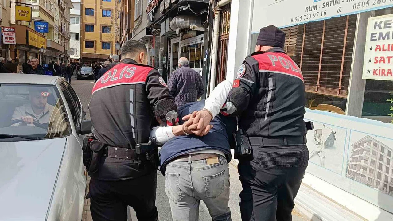 Kahvehanedeki silahlı saldırıyla ilgili şüpheli tutuklandı