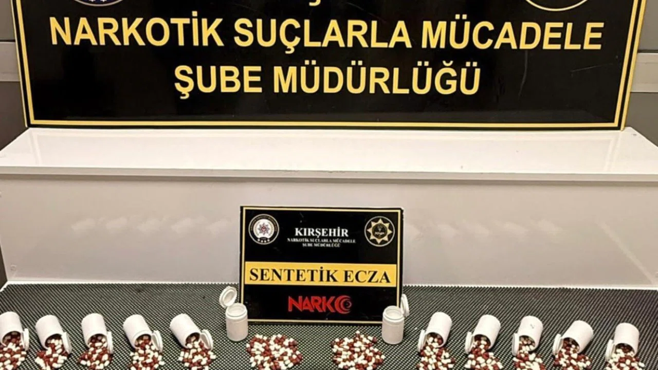 Kırşehir’de polis 660 adet sentetik hap ele geçirdi