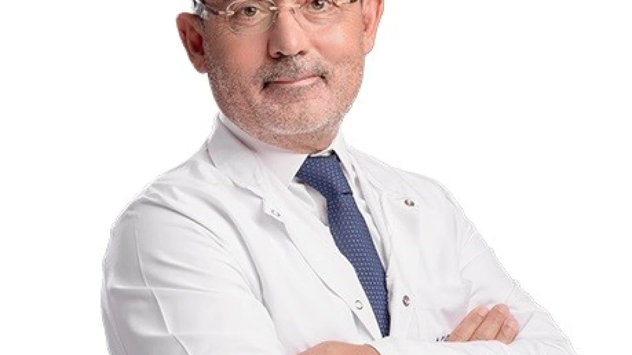 Koklear İmplant ile bebekler de yaşlılar da duyabiliyor