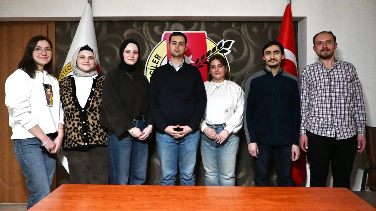 Kütahya’da genç basın mensupları tek çatı altında buluştu