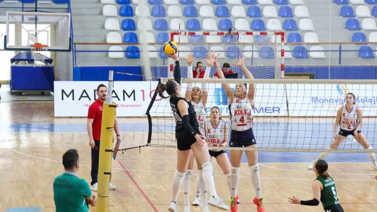 Manavgat’ın sultanları sezonu taraftarlarıyla noktaladı