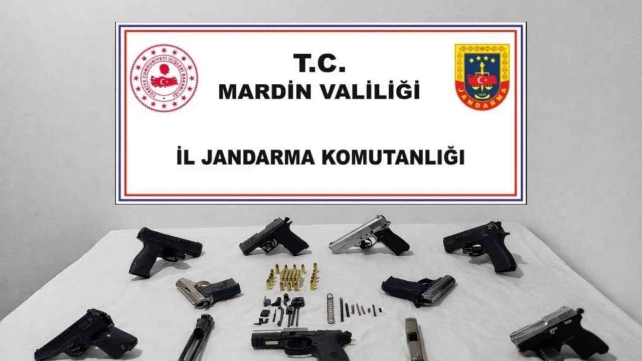 Mardin’de 8 ruhsatsız silah ele geçirildi