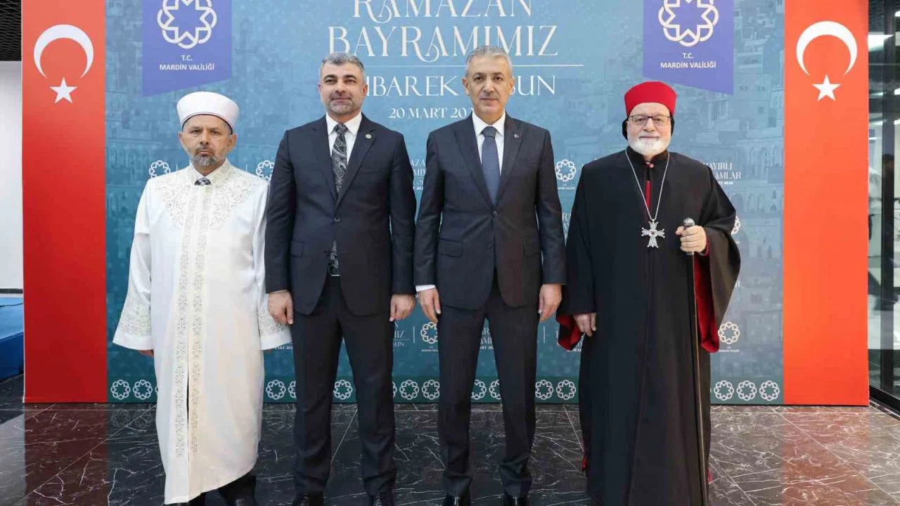 Mardin’de bayramlaşma coşkusu