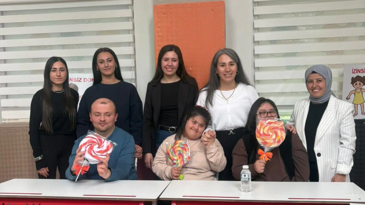 Menderes’te artı 1 farkındalık etkinliği