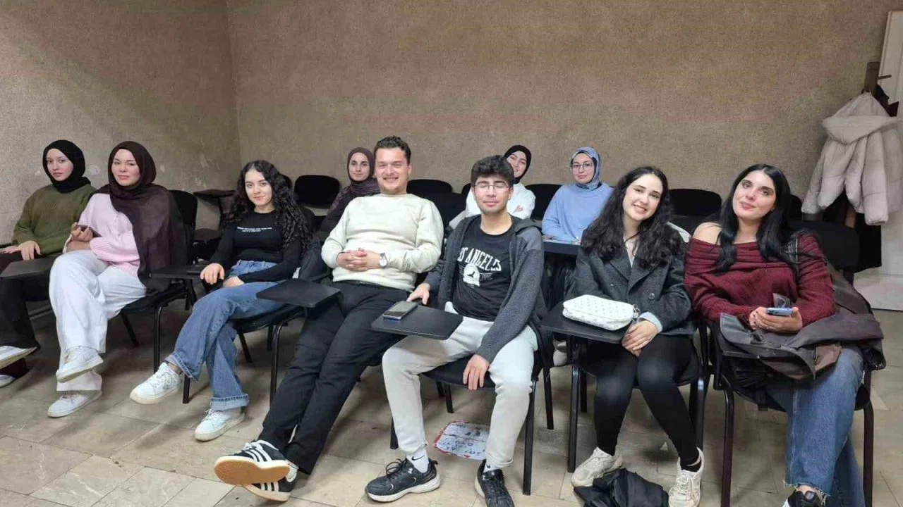 Menteşe’de, gençler "Kendini Keşfet" programı ile etkili iletişim eğitimi tamamlandı