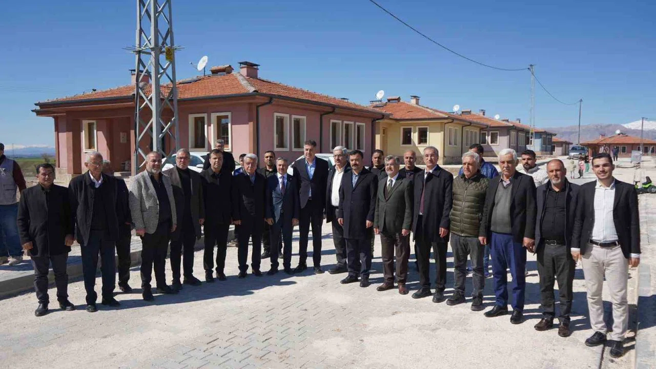 Milletvekili İshak Şan, Kahta’da temaslarda bulundu