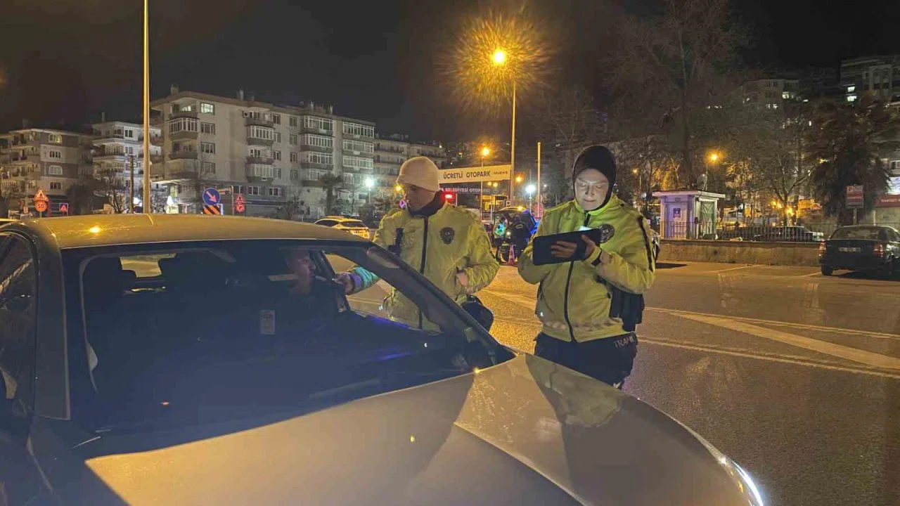 Mudanya’da trafikte huzur için gece denetimi