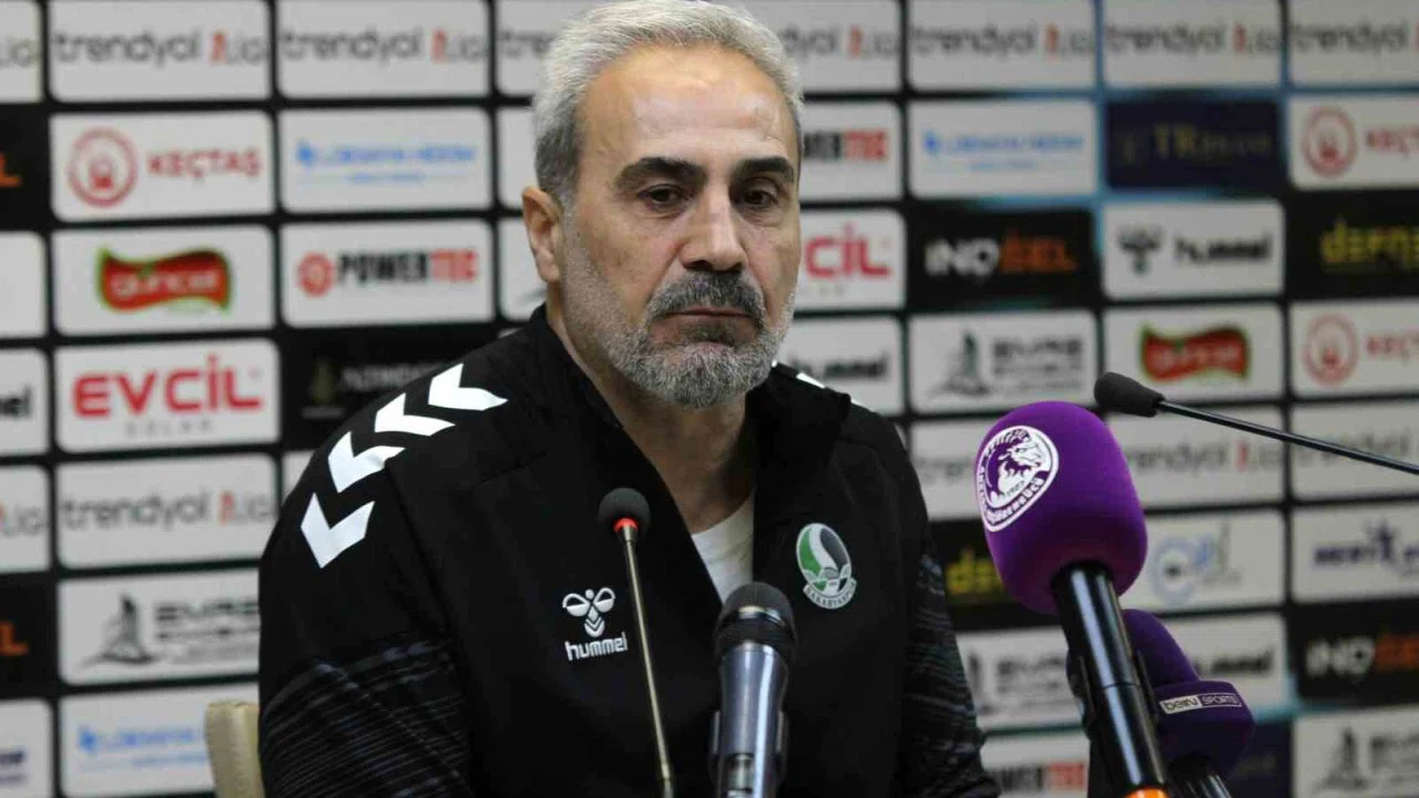 Mustafa Dalcı: "Koca bir şehrin geleceğiyle oynandığını düşünüyorum"