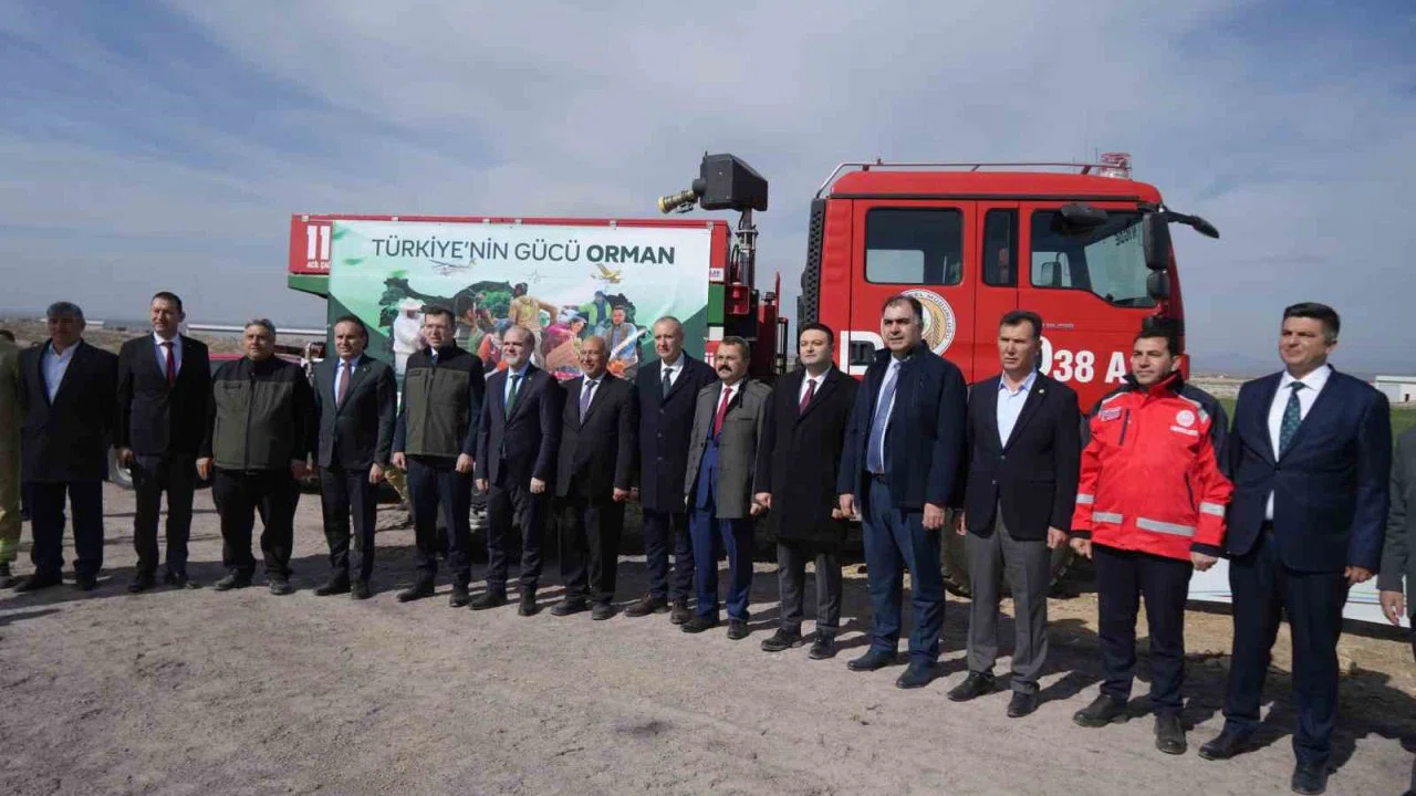 Niğde’de binlerce fidan toprakla buluşturuldu