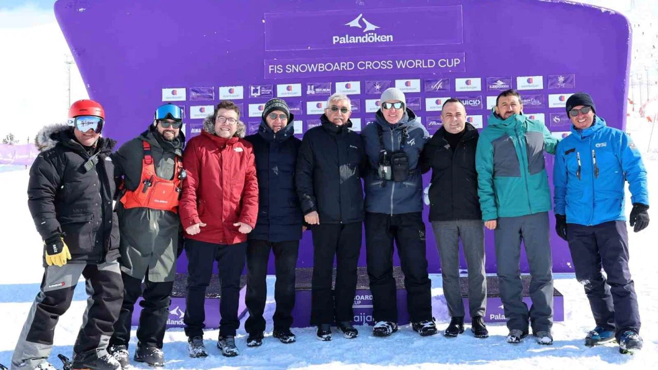 Palandöken’de FIS SBX Snowboard Dünya Kupası zirvesi