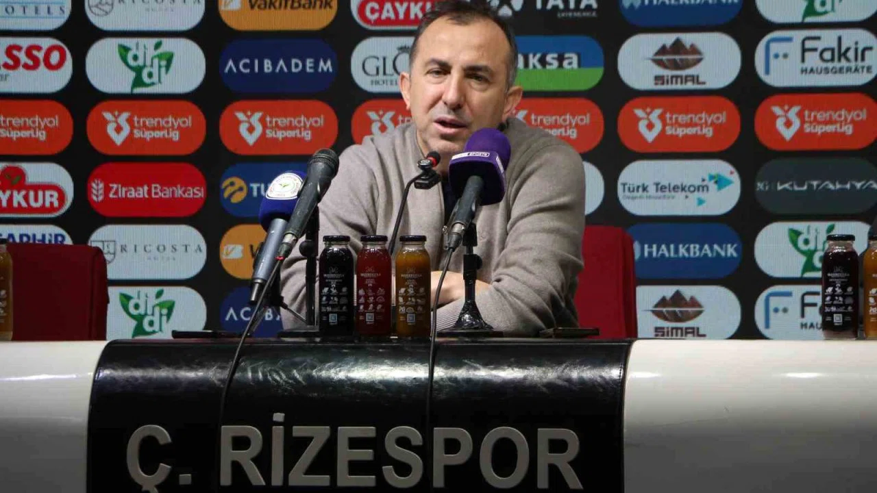 Recep Uçar: "İlk defa 3 maç üst üste gol yemeden galip gelerek taraftarlarımızı mutlu ettik"