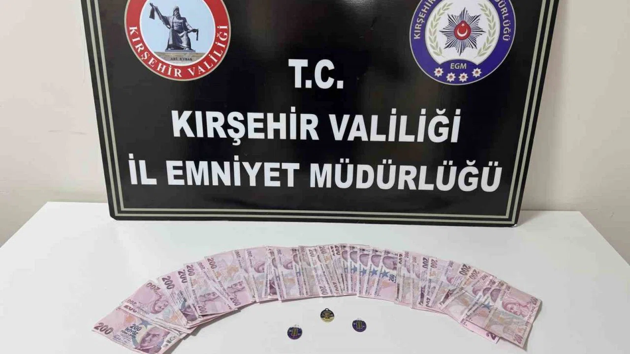 Sahte altın bozduran şüpheli tutuklandı