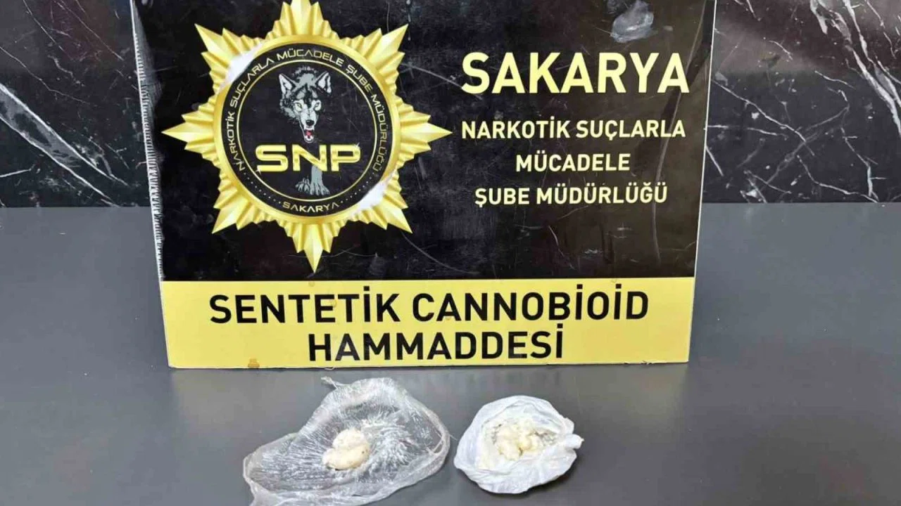 Sakarya’da iki ilçede zehir taciri operasyonu: 2 tutuklama