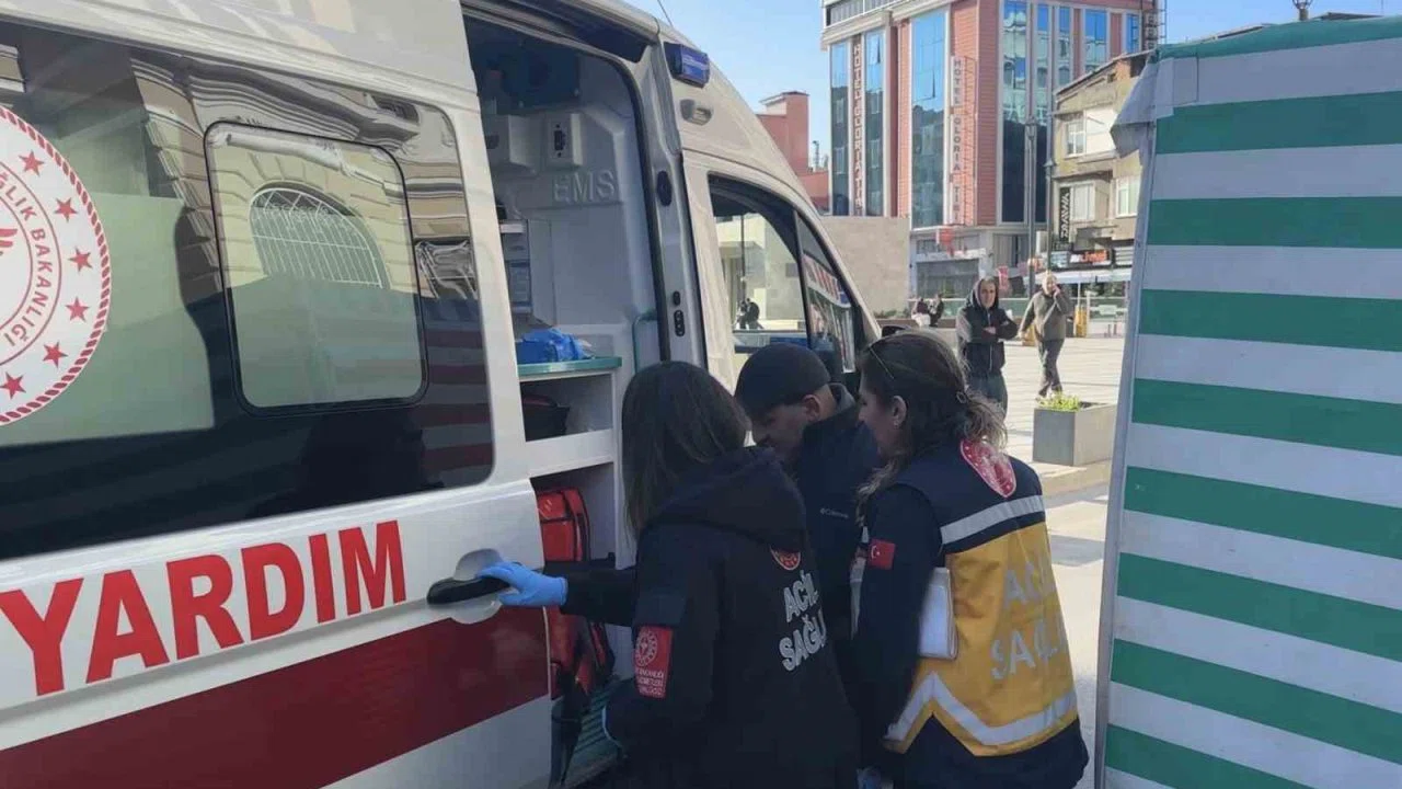 Samsun’da elektrikli motor park halindeki araca çarptı: 1 yaralı
