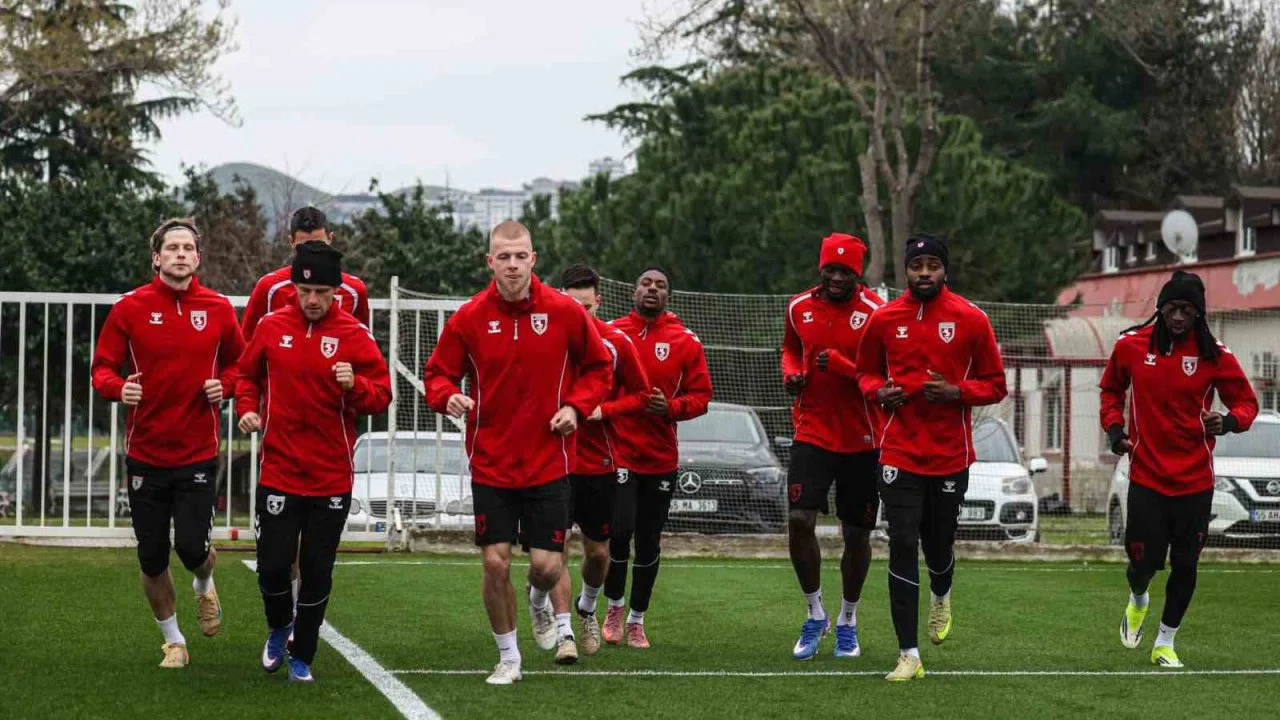 Samsunspor’da hedef çeyrek final