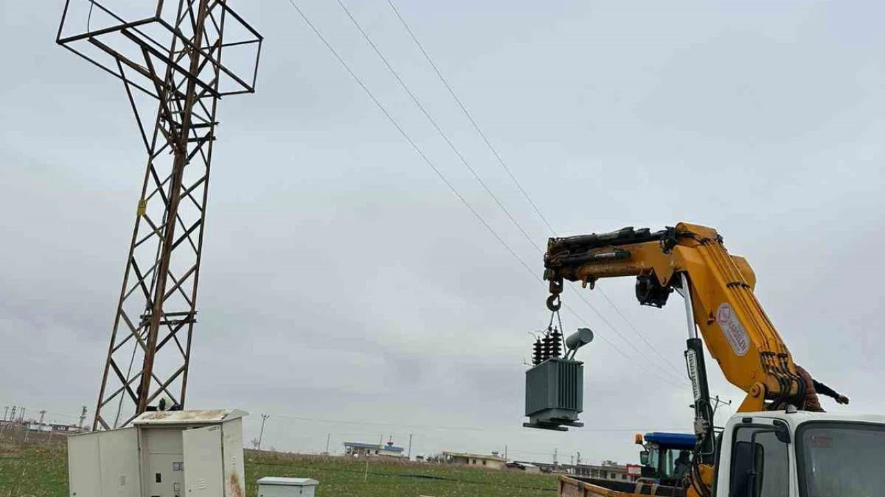 Şanlıurfa’daki kaçak trafoya el konuldu
