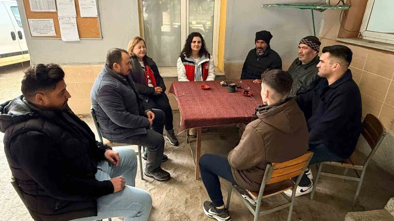 Sarıgöl’de istiridye mantarı üretiminde örnek buluşma