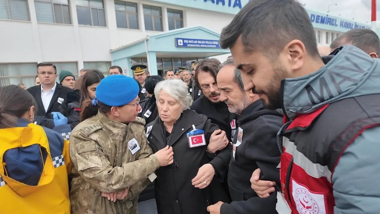 Şehit Binbaşı Sinan Taştekin’in naaşı Isparta’ya getirildi