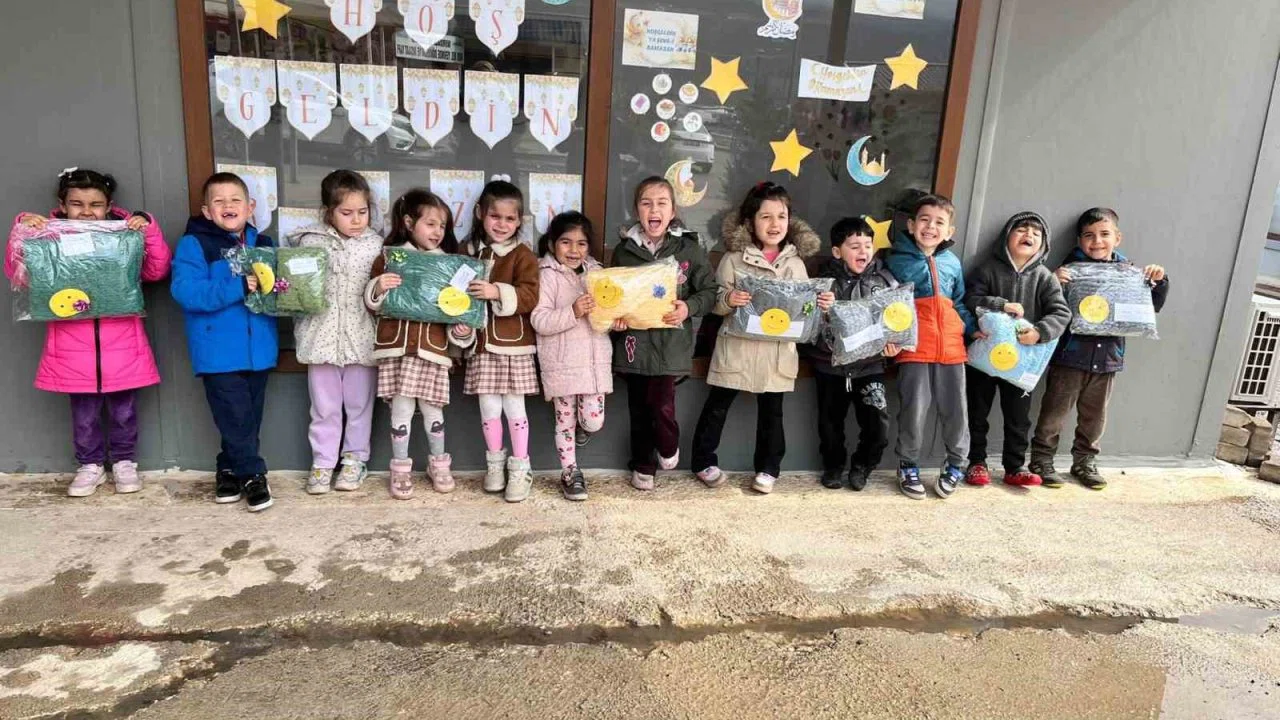 Sevgi ilmekleri Nurdağı’ndaki çocuklara ulaştı