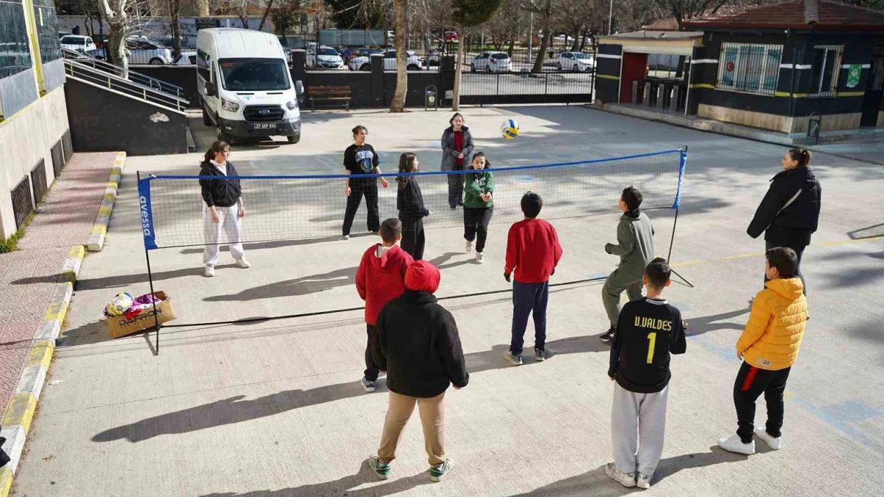 "Spor Festivali" ile 8 bin 744 öğrenci sporla buluştu