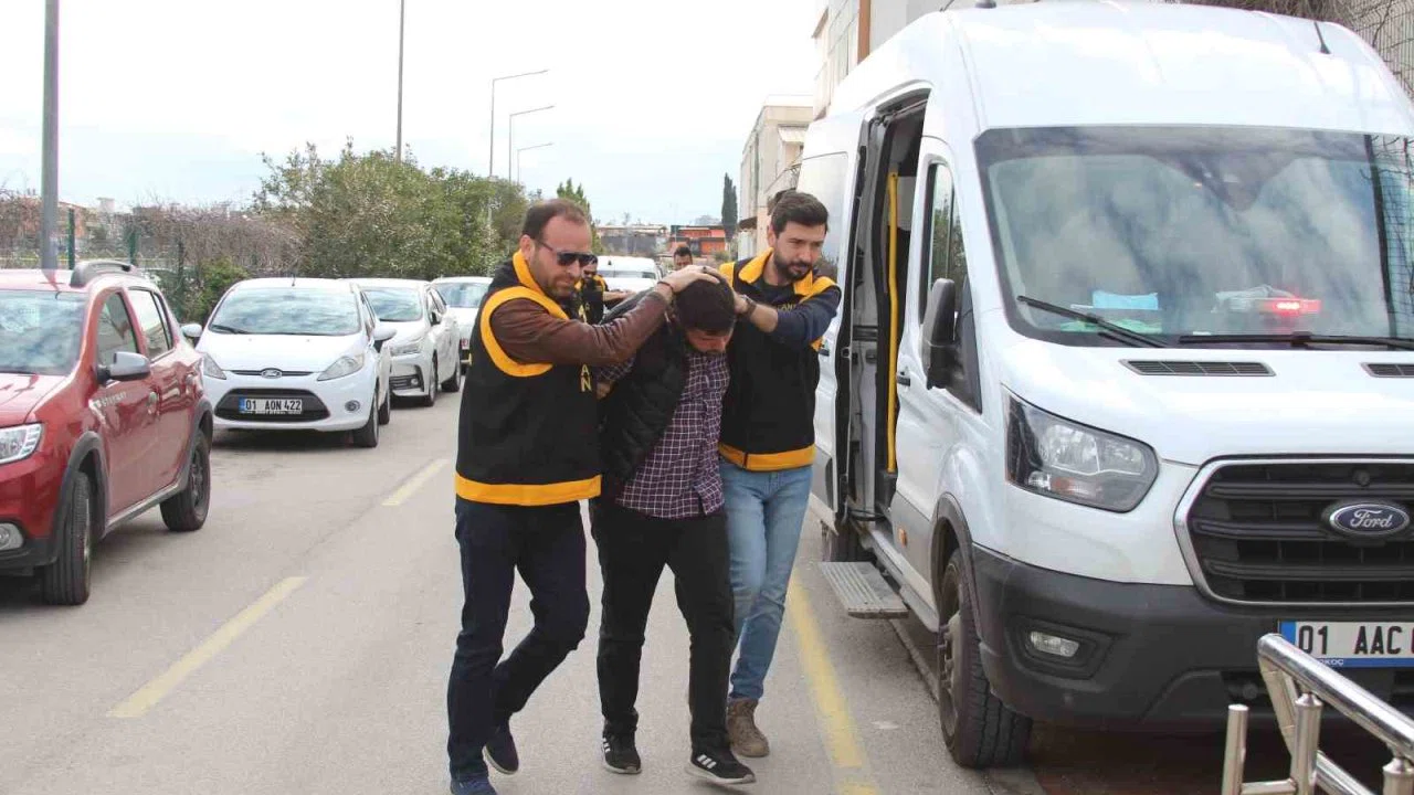 Trafik magandası baba-oğul tutuklandı