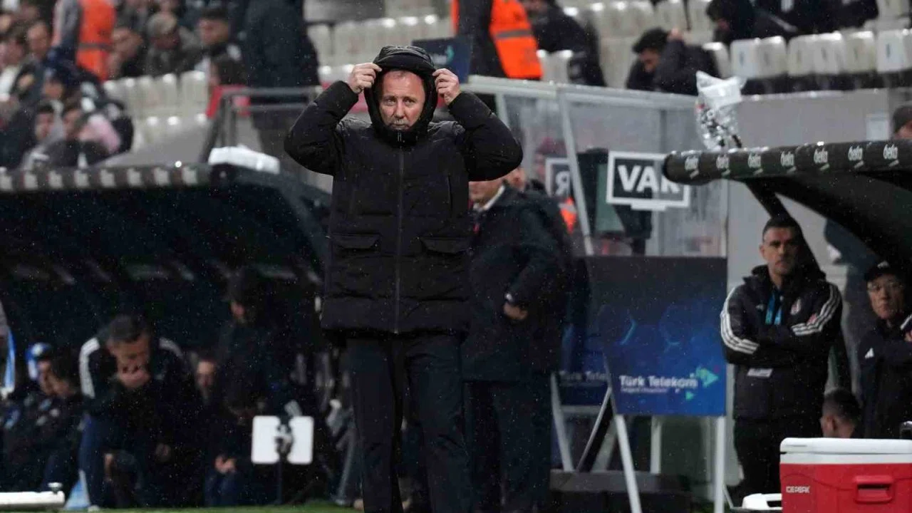 Trendyol Süper Lig: Beşiktaş: 2 - Kasımpaşa: 1 (Maç sonucu)
