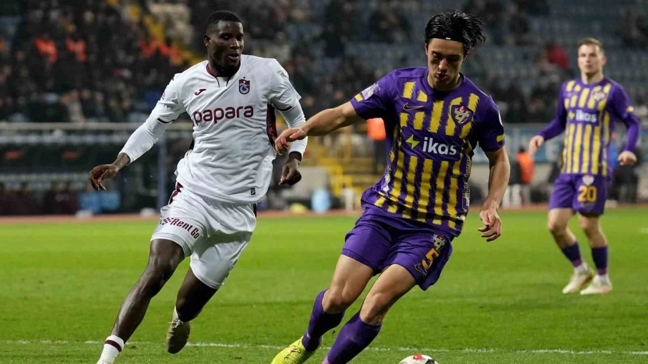 Trendyol Süper Lig: Eyüpspor: 0 - Trabzonspor: 1 (Maç sonucu)