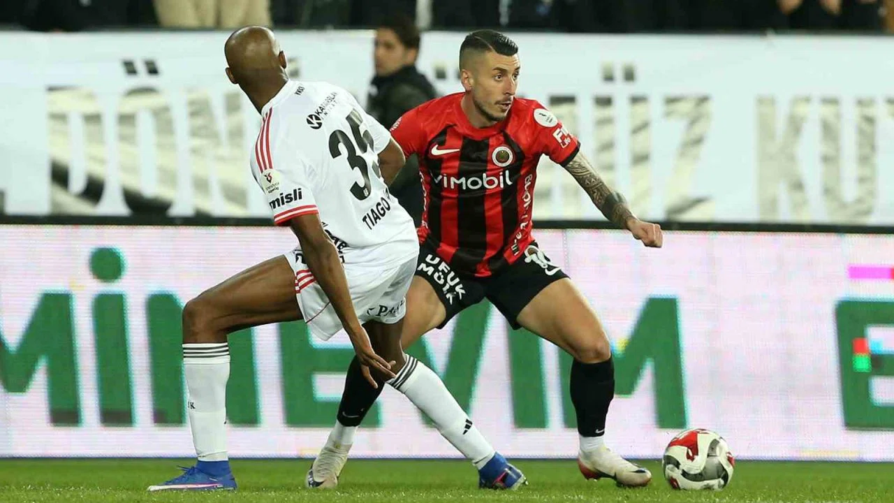Trendyol Süper Lig: Gençlerbirliği: 0 - Beşiktaş: 2 (Maç sonucu)