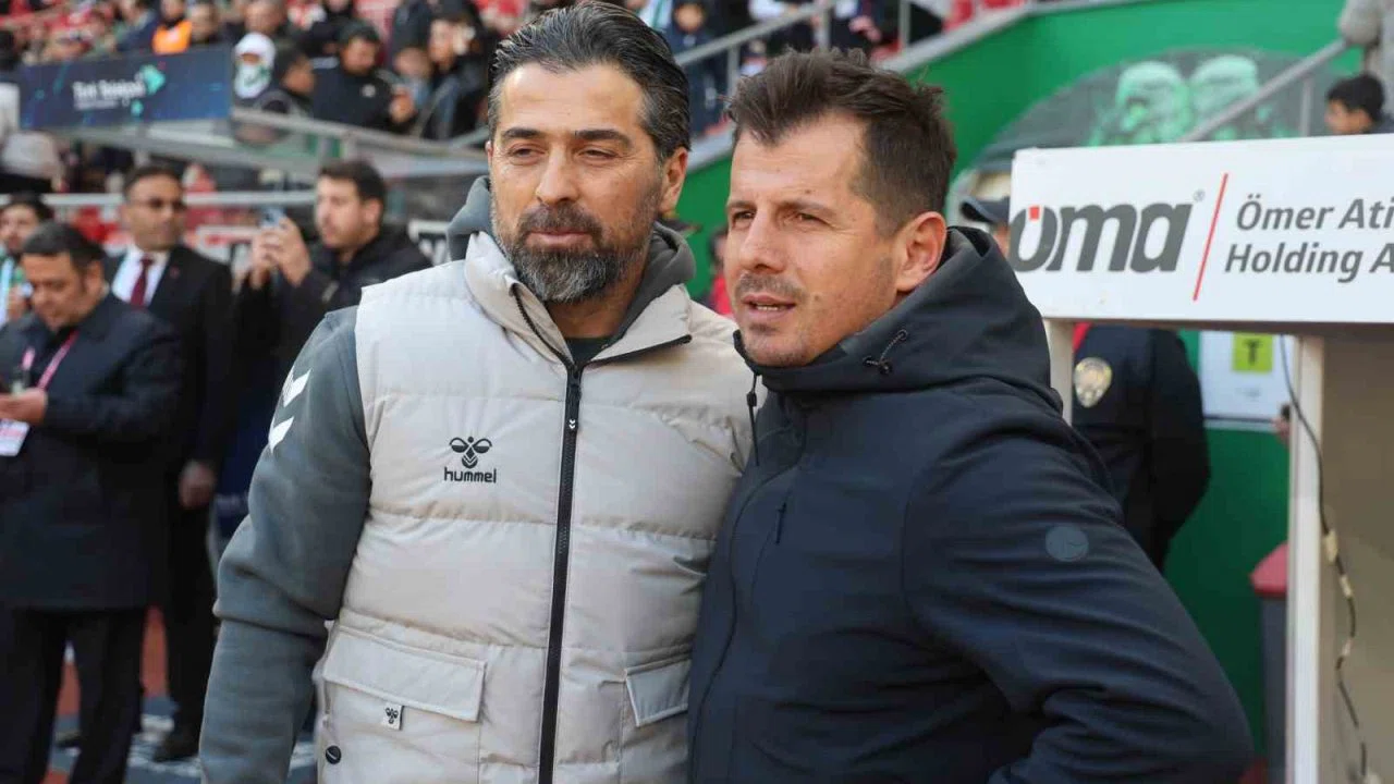 Trendyol Süper Lig: Konyaspor: 1 - Kasımpaşa: 1 (İlk yarı)
