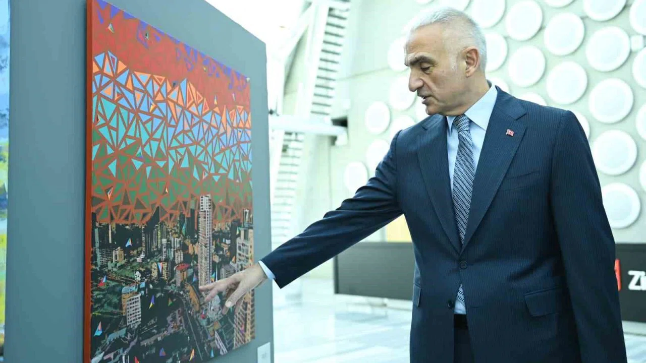 Türk Dünyası Turizm Başkenti seçilen Ankara’da resim sergisi