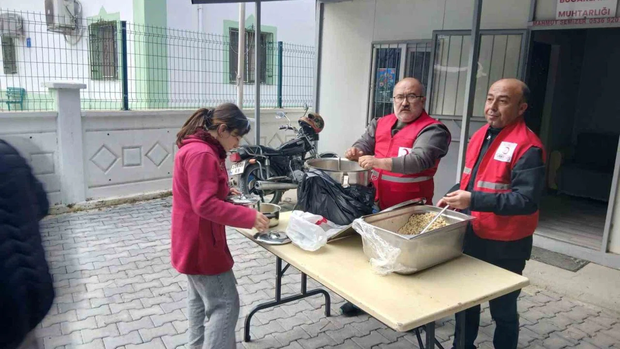 Türk Kızılay Silifke Şubesi’nden Ramazan’da Büyük dayanışma