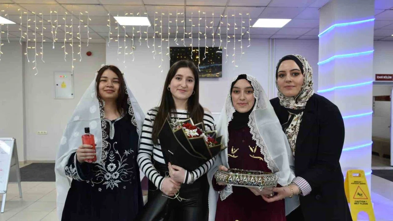 Vali Baruş, öğrencilerle iftar sofrasında buluştu