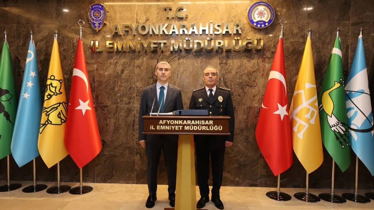 Vali, kentin asayiş durumuyla ilgili brifing aldı