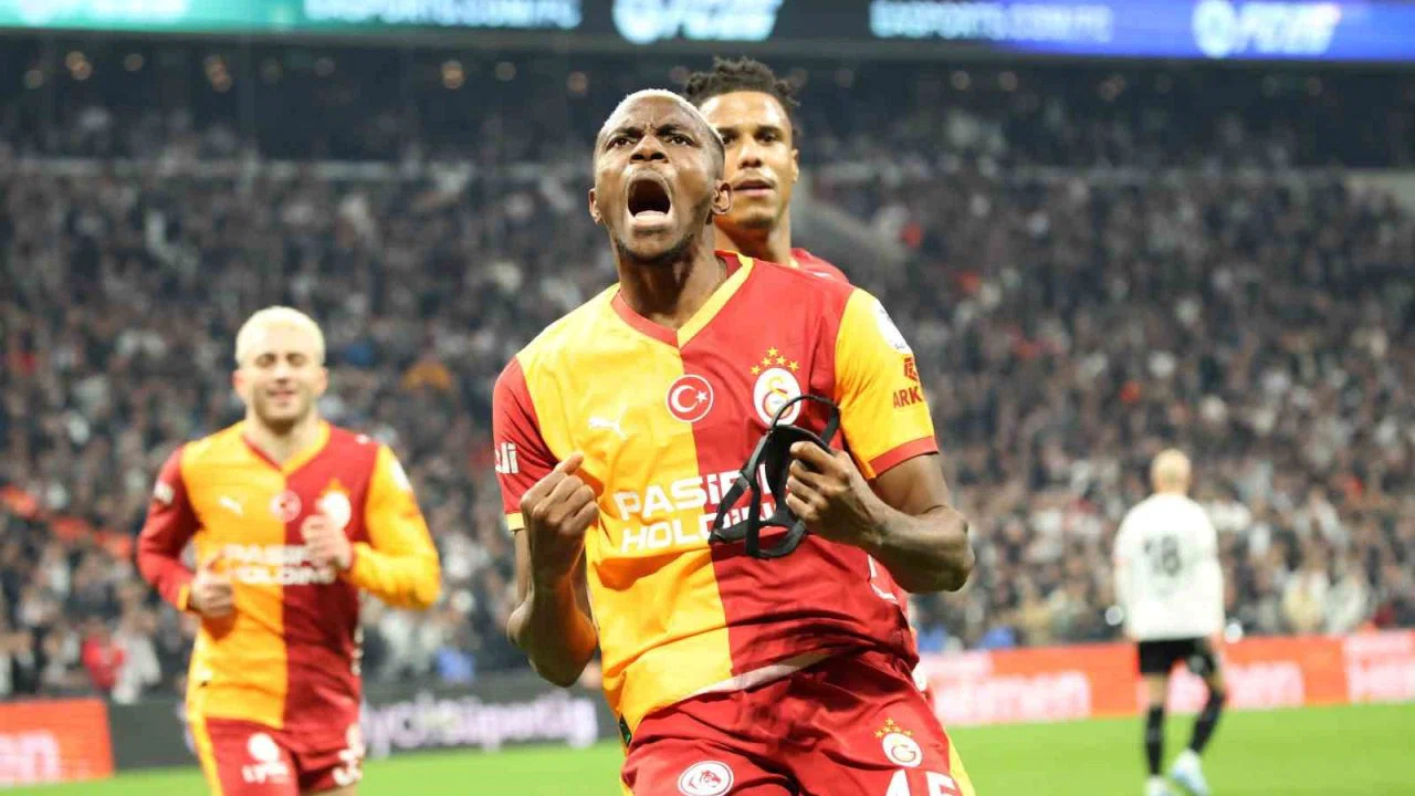 Victor Osimhen, bu sezonki 18. golünü attı