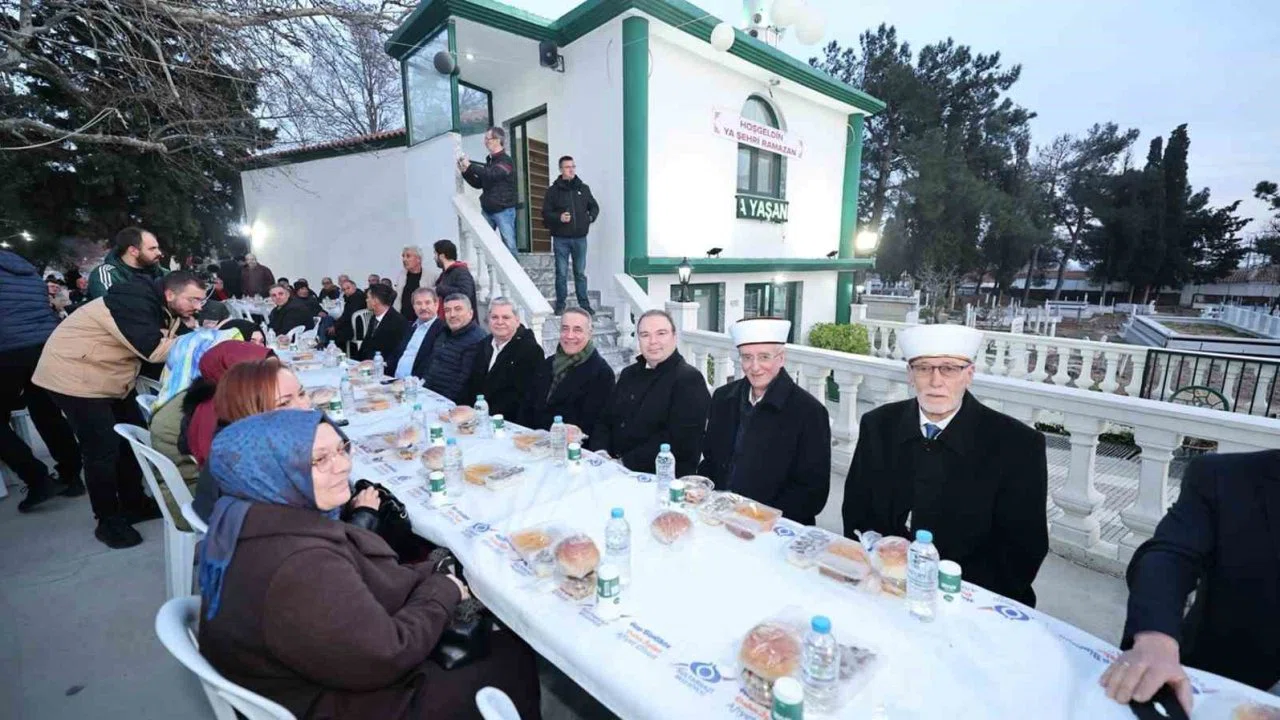 Yunanistan’a gönül sofrası