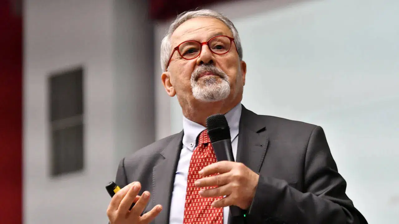 Bingöl'de korkutan sarsıntı: Prof. Dr. Naci Görür'den büyük deprem uyarısı geldi