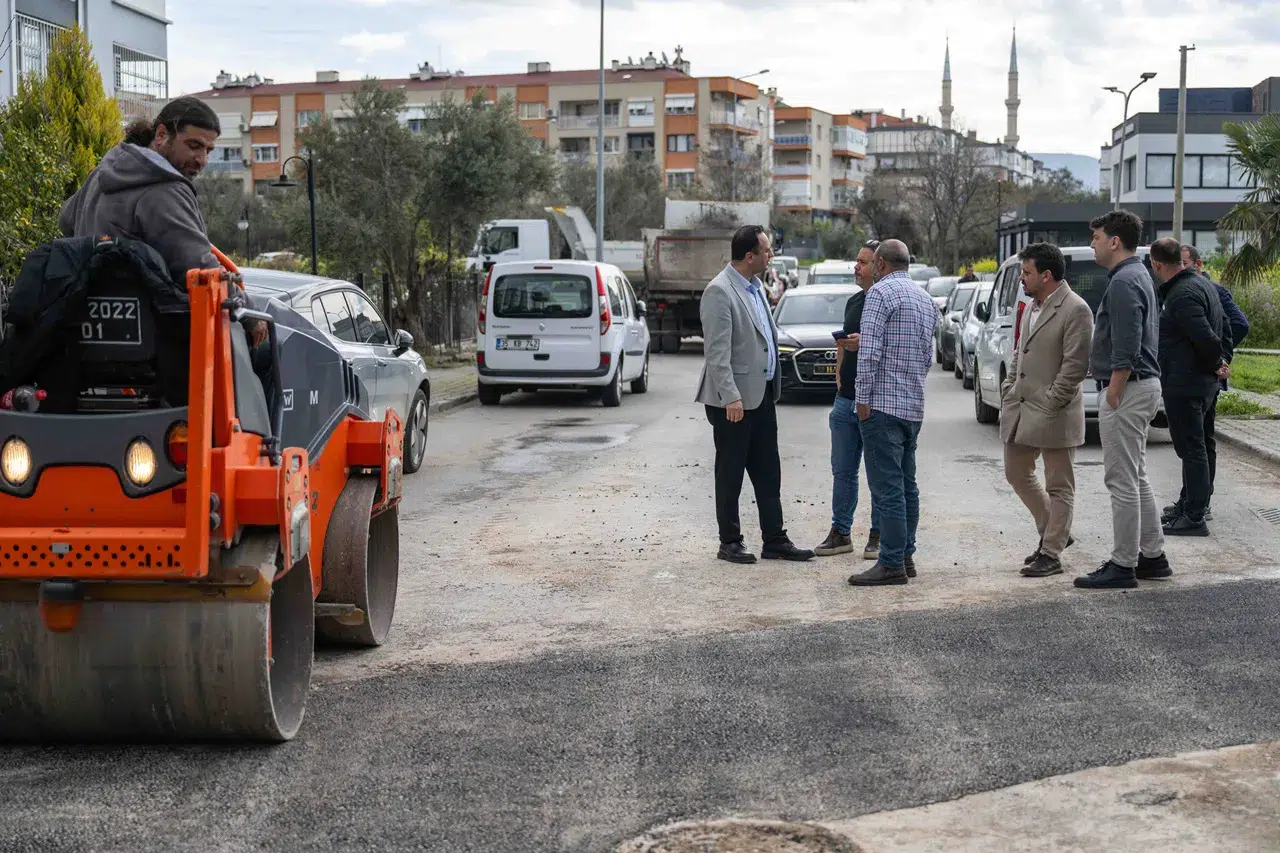 Bornova’da yol seferberliği
