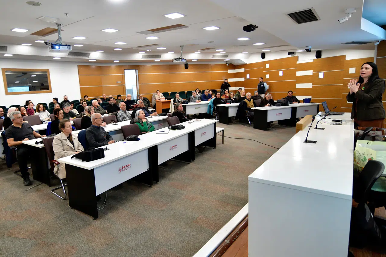 Bornova’da toprağın geleceği konuşuldu