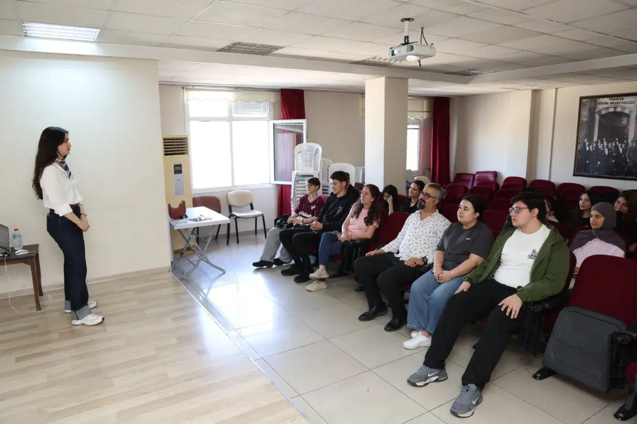 Çiğli Belediyesi’nden Öğrencilere Sınav Kaygısı Desteği