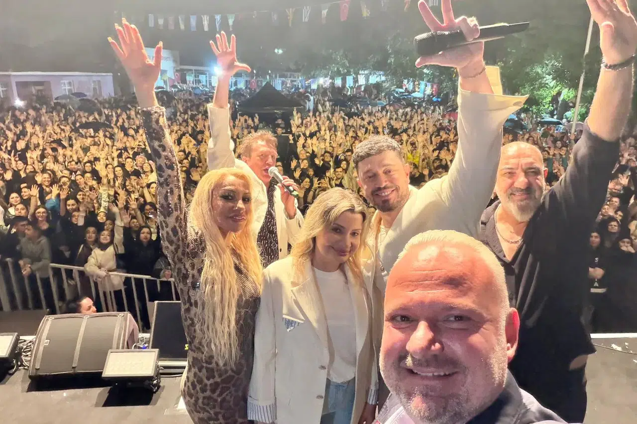 Emiralem'de Yağmur, Festival Coşkusuna Engel Olamadı