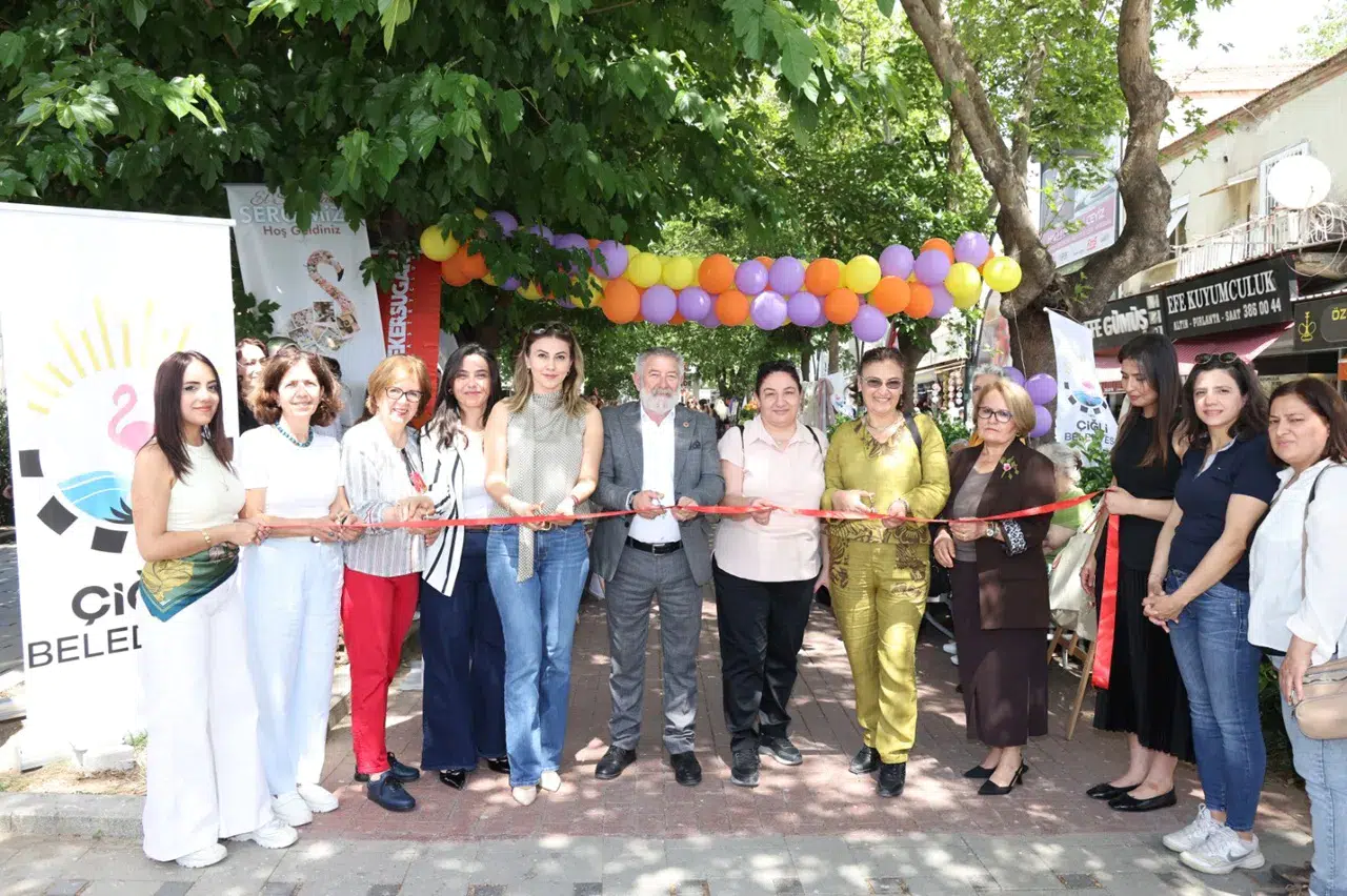 Çiğli'de Kadınların El Emeği Sergisi Göz Doldurdu