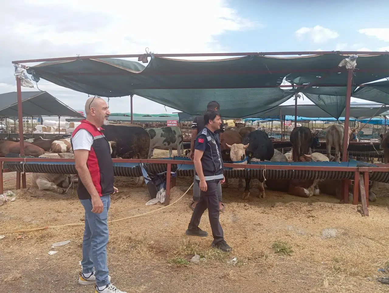 Çiğli’de Kurban Bayramı Denetimleri Aralıksız Sürüyor