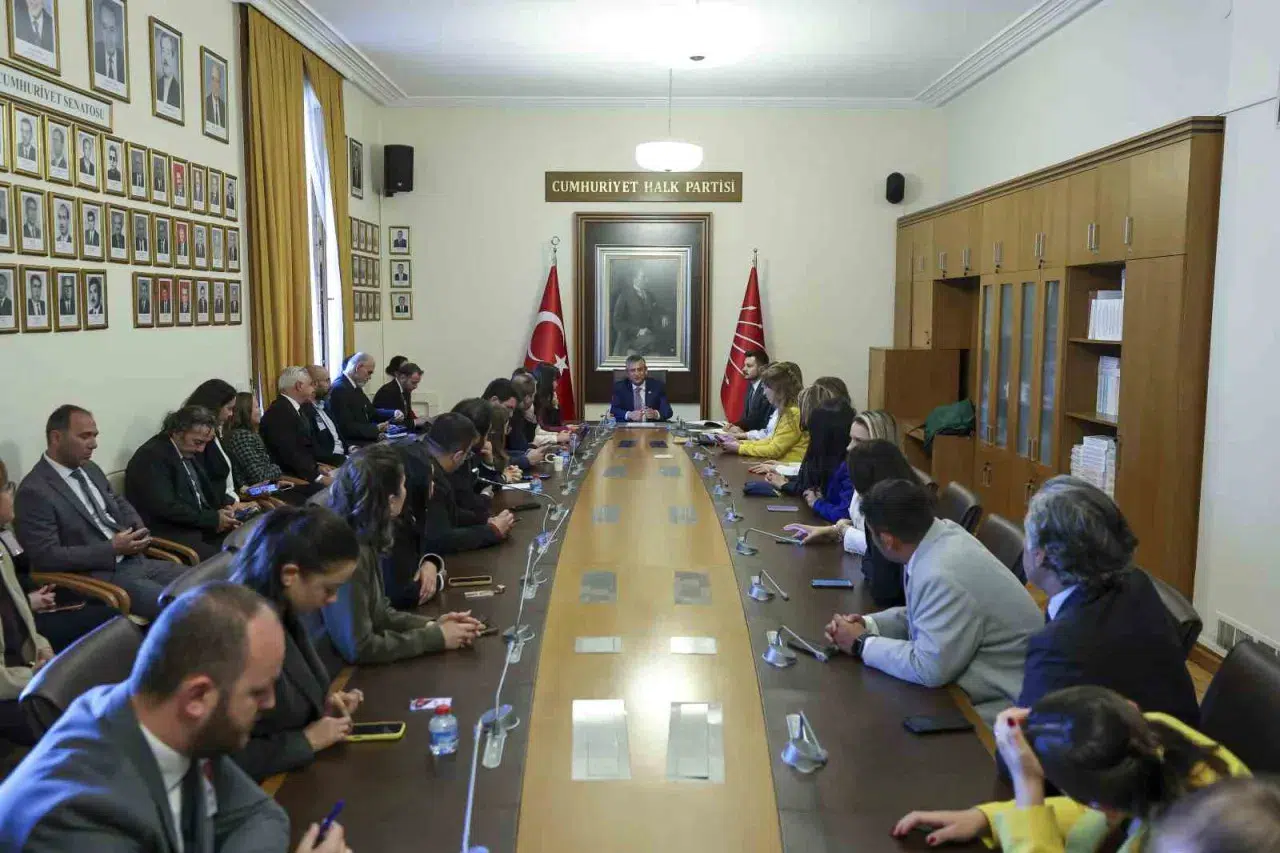 Özgür Özel'den CHP için 'felaket senaryosu' açıklaması geldi