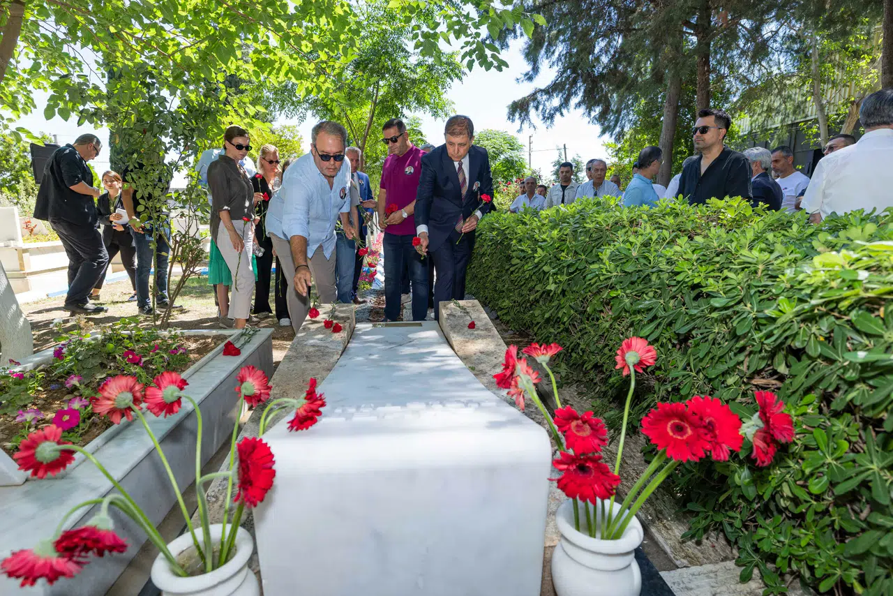 22 yıl sonra aynı saygı ve özlem
