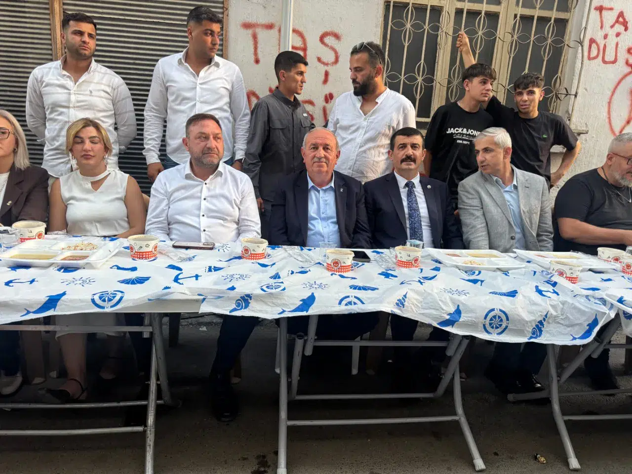 Gümrükçü’den Muharrem Ayında Birlik ve Beraberlik Çağrısı: “İmam Hüseyin’in Direnci ve Atatürk’ün Mücadelesi Bizleri Birleştiriyor”