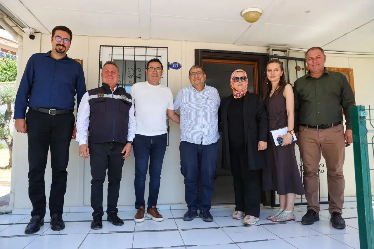 Buca’da Başkan Vekili Benzer sahaya indi