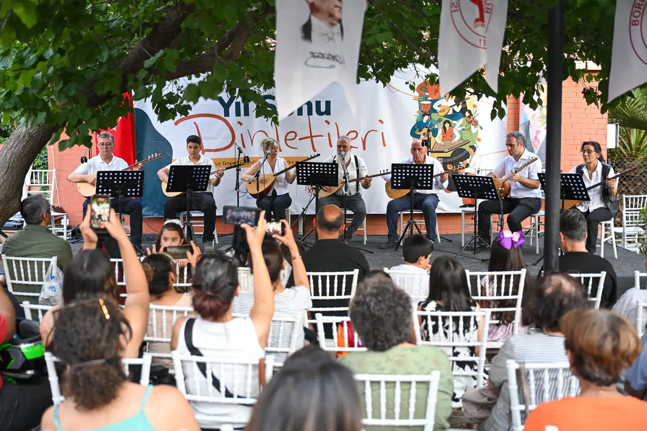 Bornova'da müzik rüzgarı
